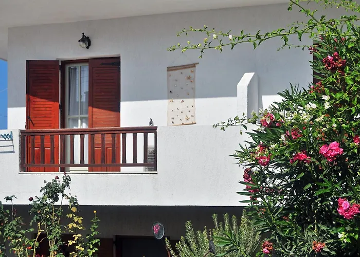 Hotel Anerousses Adamantas (Milos)