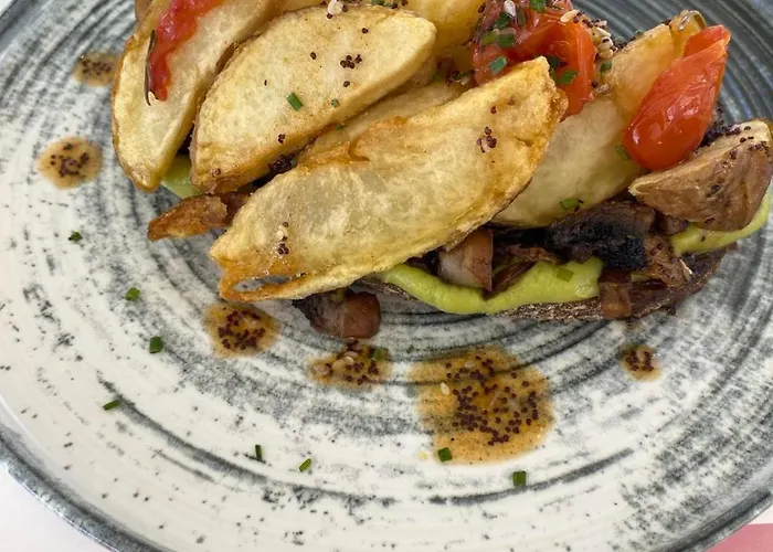 Anerousses Hotel Adamantas (Milos)