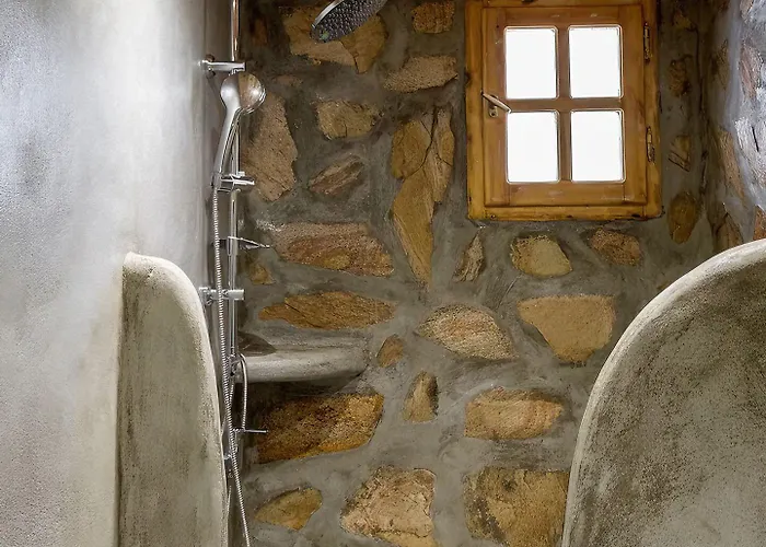 Hotel Anerousses Adamantas (Milos)