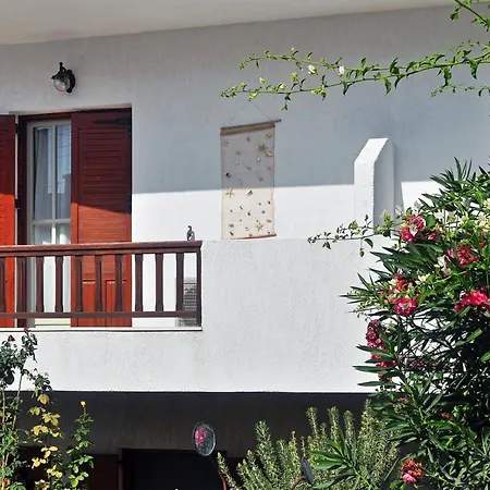Hotel Anerousses Adamantas (Milos)