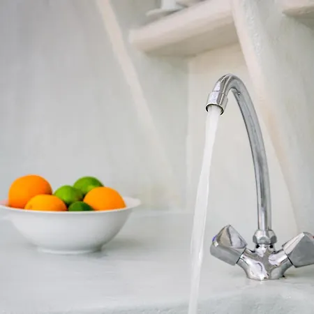 Hotel Anerousses Adamantas (Milos)