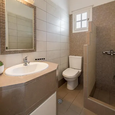 Hotel Anerousses