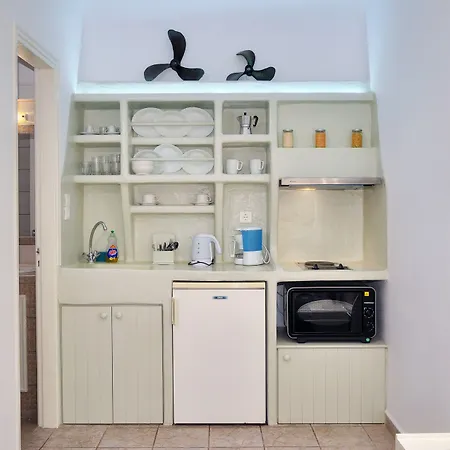 Отель Anerousses 3*