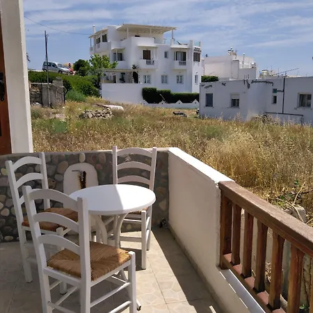 Otel Anerousses Adamantas (Milos)