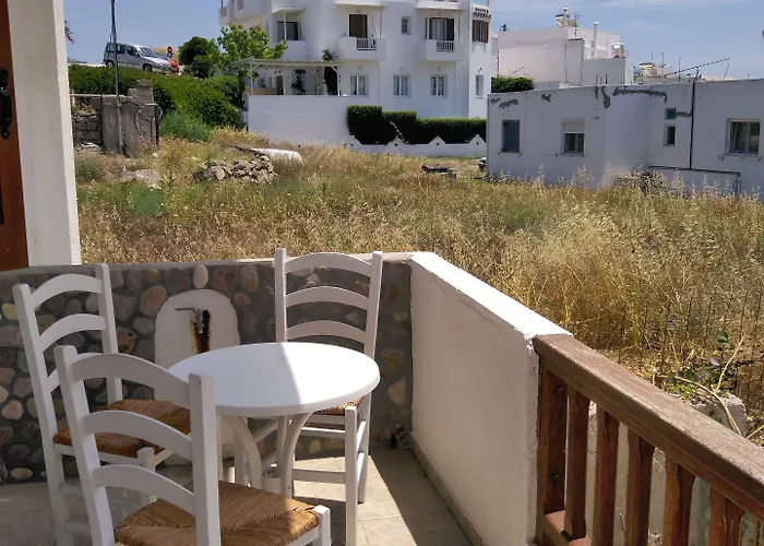 Hotel Anerousses Adamantas (Milos)